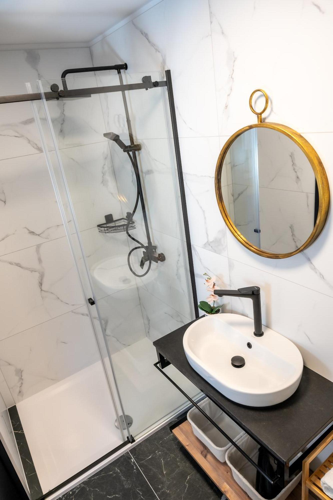 Island Apartments Izola Chambre photo