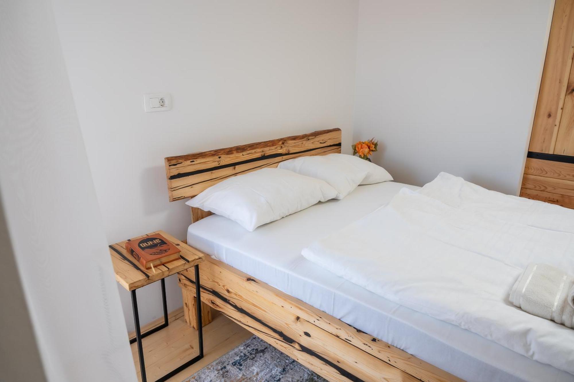 Island Apartments Izola Chambre photo